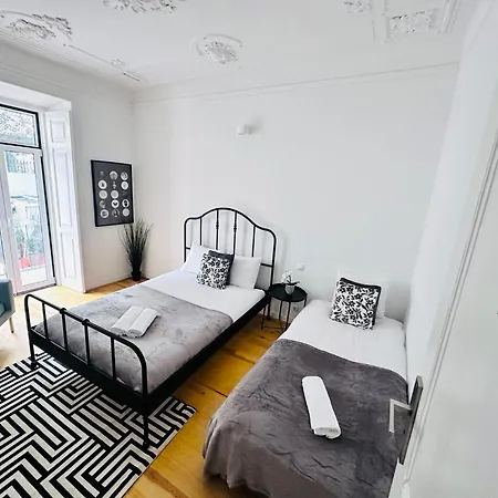 The Cordeiro House - No 76 - 2e - & * Lissabon